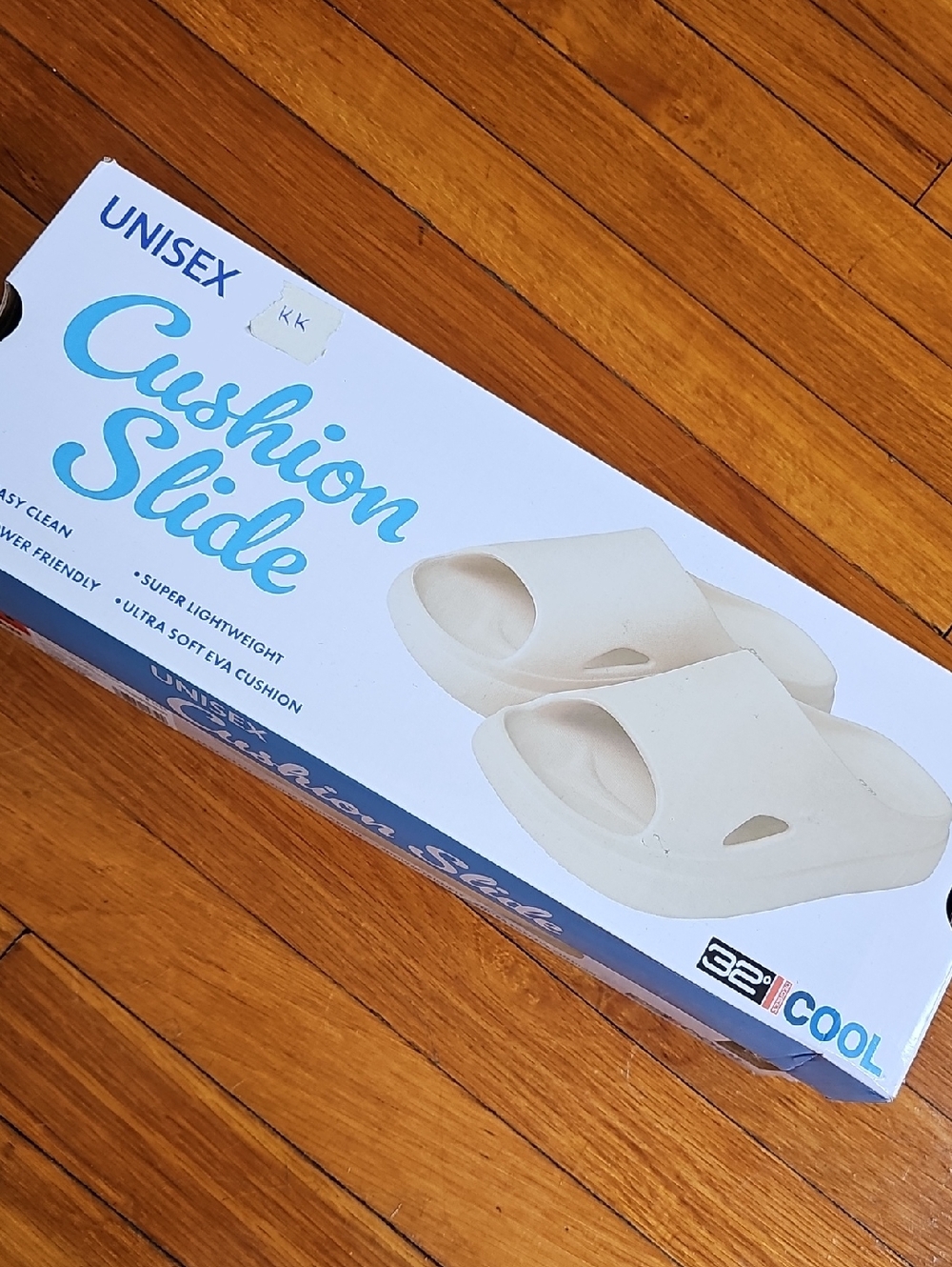 32 Degrees Cream Cushion Slide Sandals